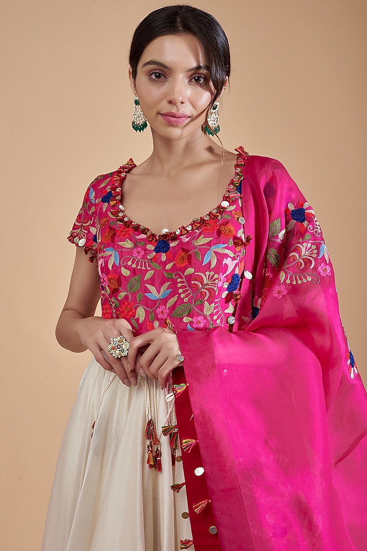Ivory Chanderi Embroidered Bridal Anarkali Set by Minaxi Dadoo at Pernia's Pop Up Shop