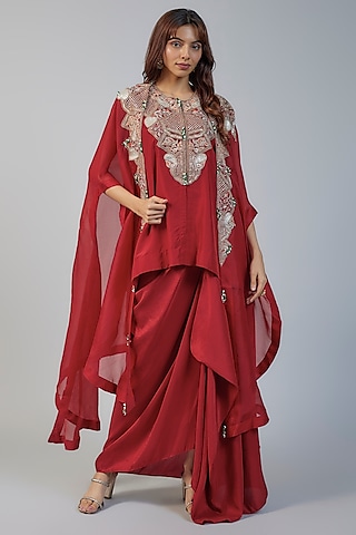 Red Silk & Organza Sequins Embroidered Cape Set by Minaxi Dadoo