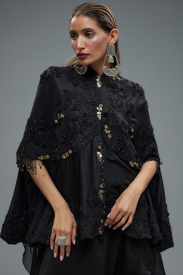 Black Dupion Thread & Mirror Embroidered Cape Set by Minaxi Dadoo at Pernia's Pop Up Shop