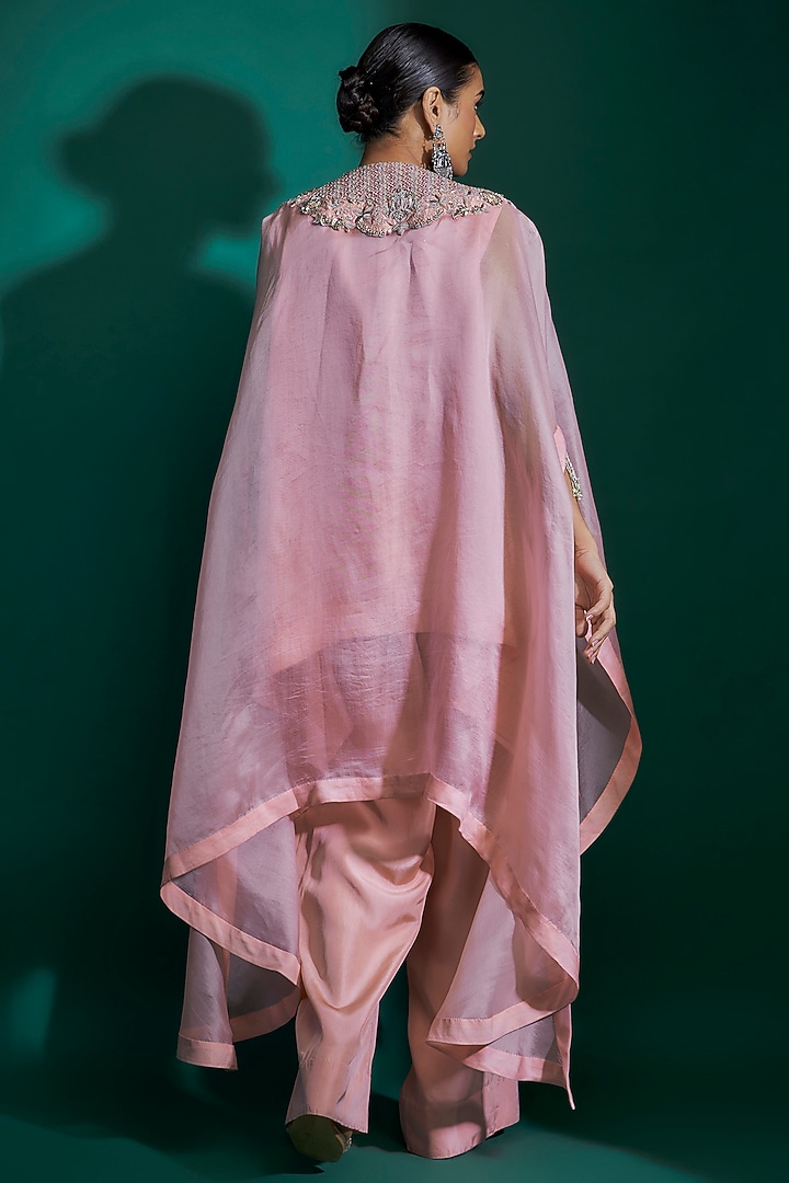 Fresh Pink Dupion Thread Work Short Kurta Set by Minaxi Dadoo at Pernia's Pop Up Shop