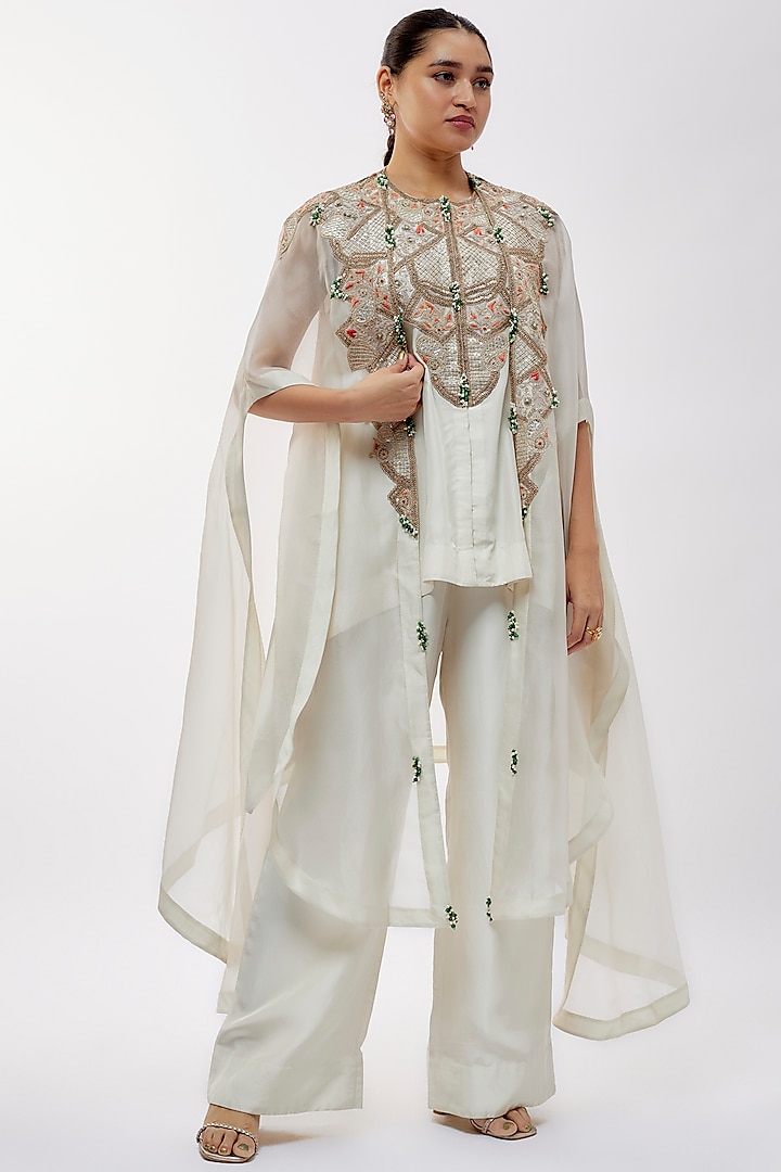 Ivory Silk Sequins Work Short Kurta Set by Minaxi Dadoo at Pernia's Pop Up Shop