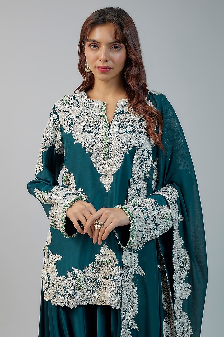 Peacock Blue Dupion Dori Embroidered Short Kurta Set by Minaxi Dadoo at Pernia's Pop Up Shop