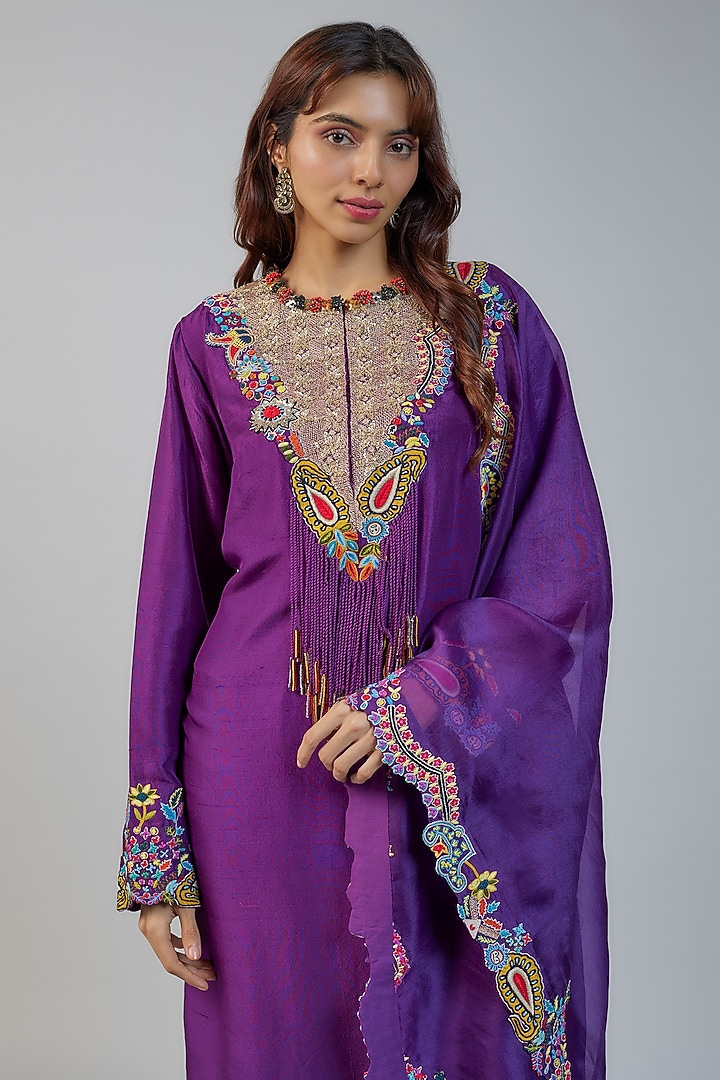 Purple Dupion Golden Thread Embroidered Straight Kurta Set by Minaxi Dadoo at Pernia's Pop Up Shop