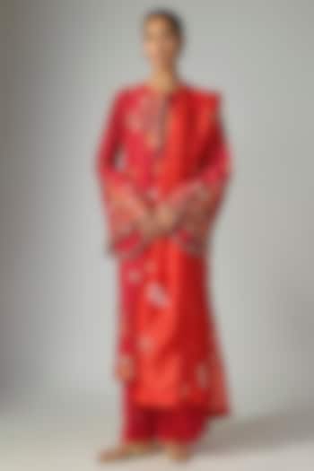 Red Dupion Silk Embroidered Straight Kurta Set by Minaxi Dadoo at Pernia's Pop Up Shop