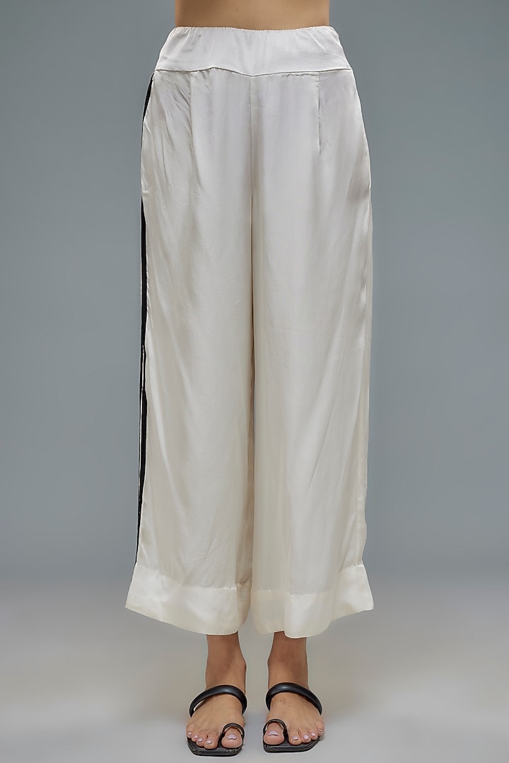 Ivory Satin Embroidered Kaftan Set by Minaxi Dadoo at Pernia's Pop Up Shop