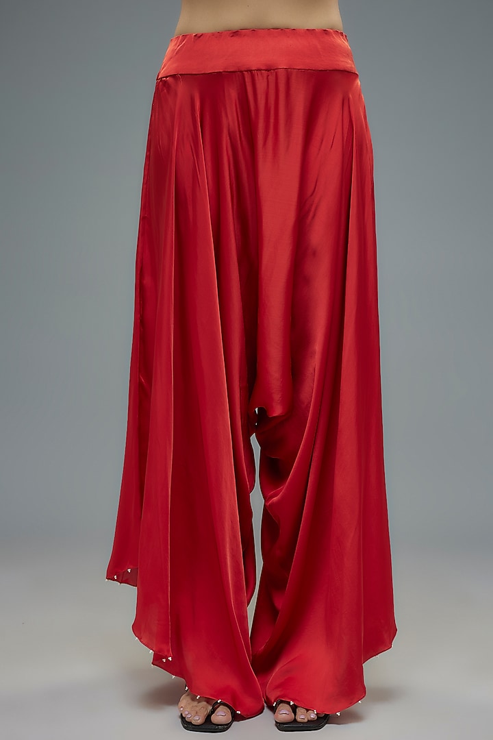 Red Dupion Pearl Embroidered Kurta Set by Minaxi Dadoo at Pernia's Pop Up Shop