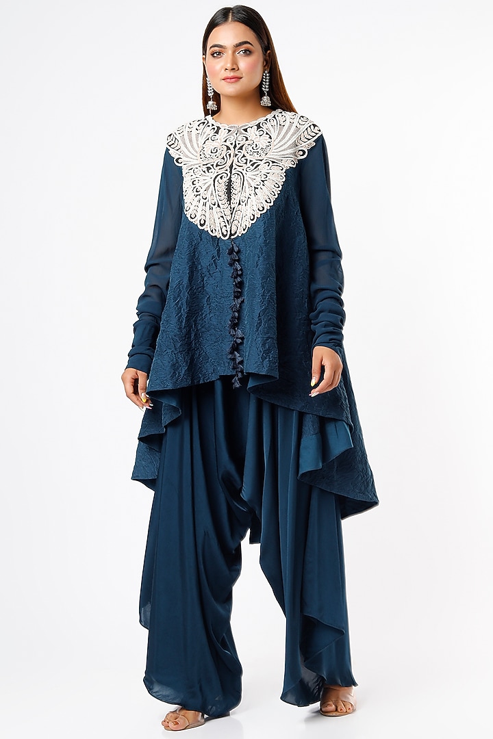 Peacock Blue Crushed Kurta Set by Minaxi Dadoo at Pernia's Pop Up Shop