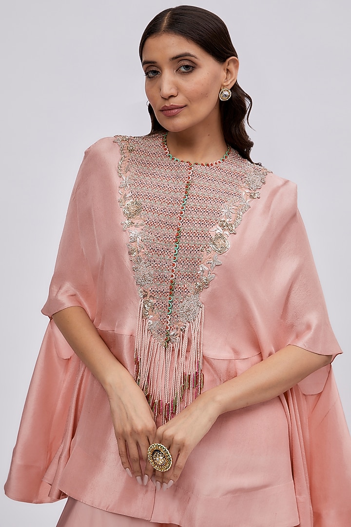 Pink Dupion Embroidered Cape Set by Minaxi Dadoo at Pernia's Pop Up Shop