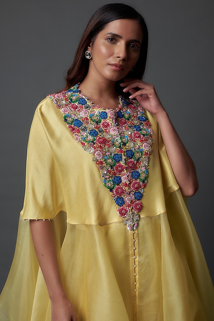 Yellow Dupion Embroidered Cape Set by Minaxi Dadoo at Pernia's Pop Up Shop
