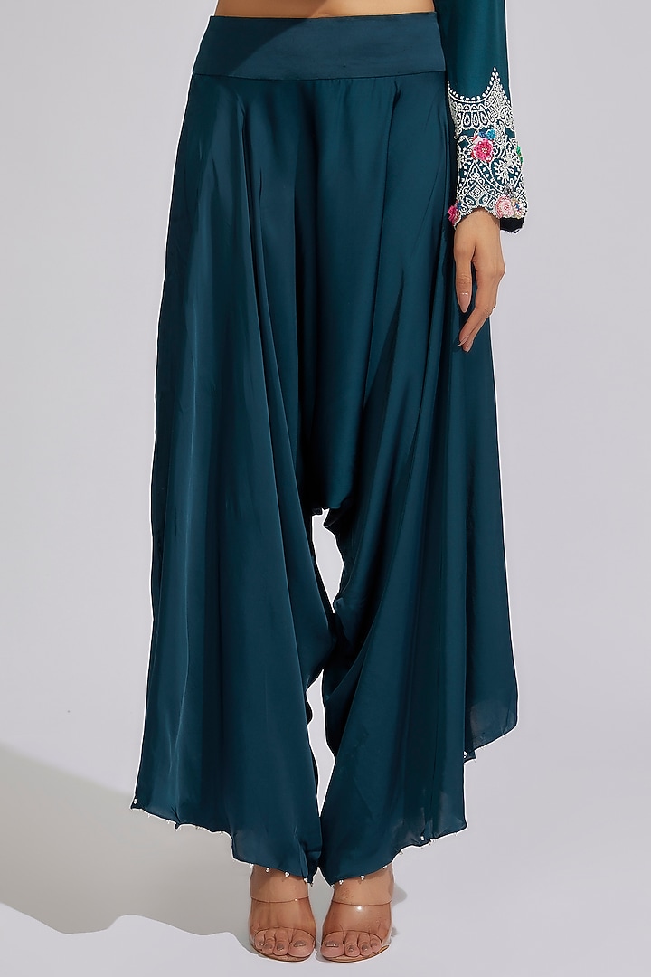 Peacock Blue Dupion Embroidered Kurta Set by Minaxi Dadoo at Pernia's Pop Up Shop