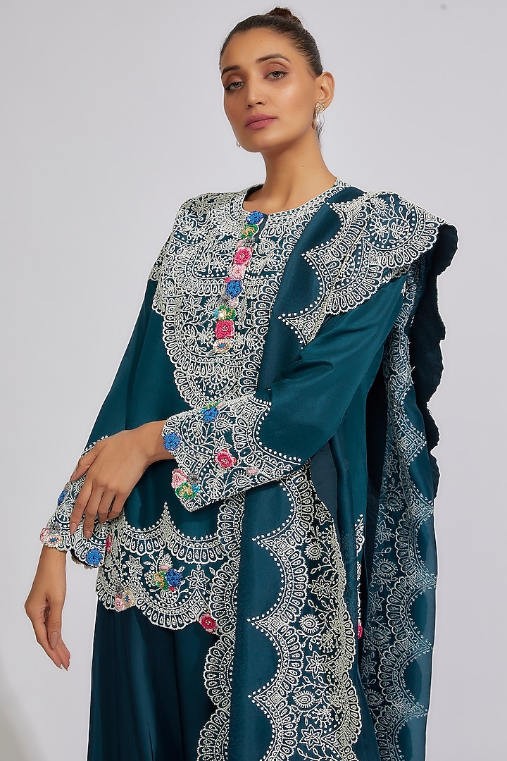 Peacock Blue Dupion Embroidered Kurta Set by Minaxi Dadoo at Pernia's Pop Up Shop
