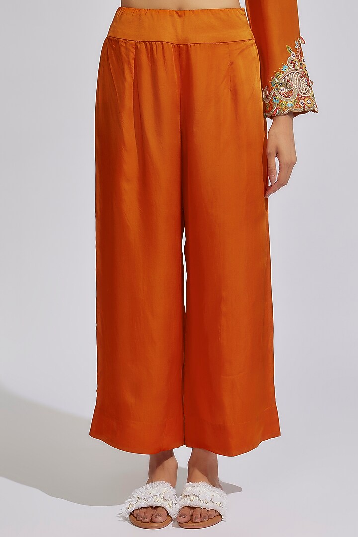Orange Dupion Embroidered Kurta Set by Minaxi Dadoo at Pernia's Pop Up Shop
