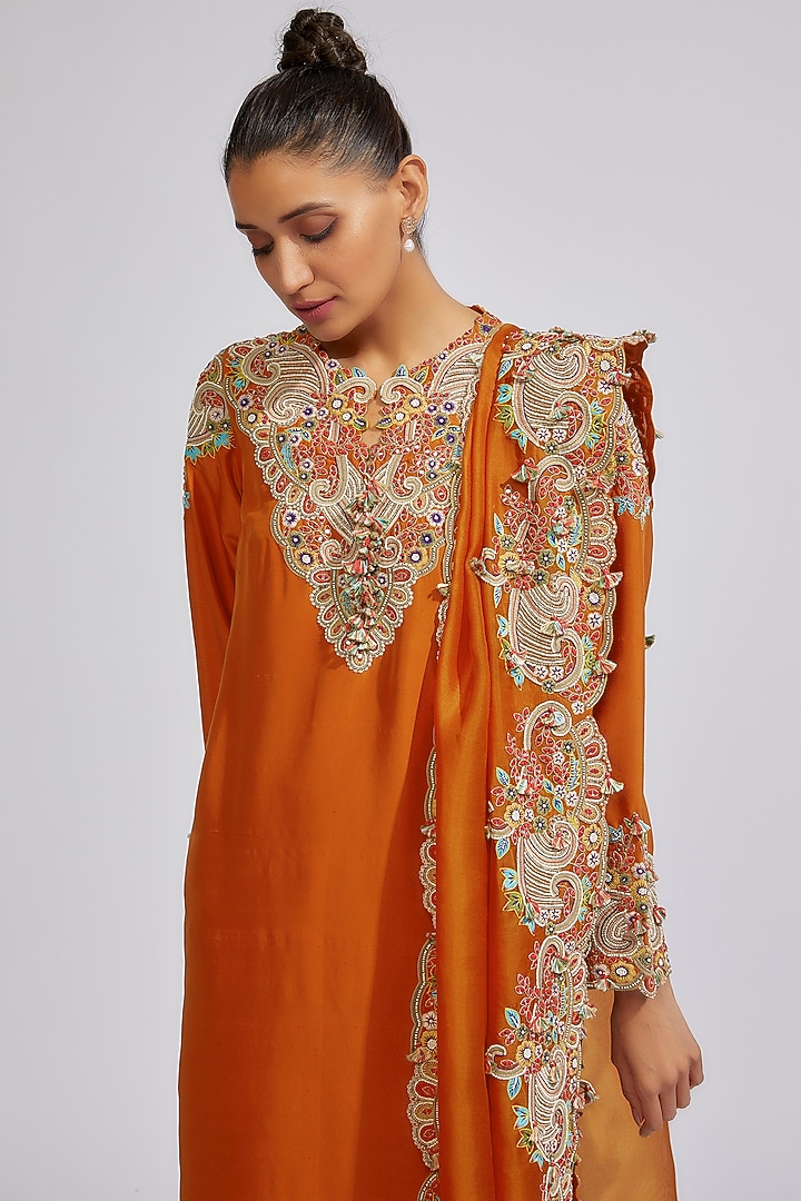Orange Dupion Embroidered Kurta Set by Minaxi Dadoo at Pernia's Pop Up Shop
