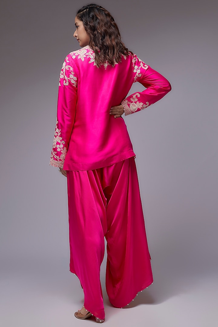 Rani Pink Dupion Embroidered Kurta Set by Minaxi Dadoo at Pernia's Pop Up Shop