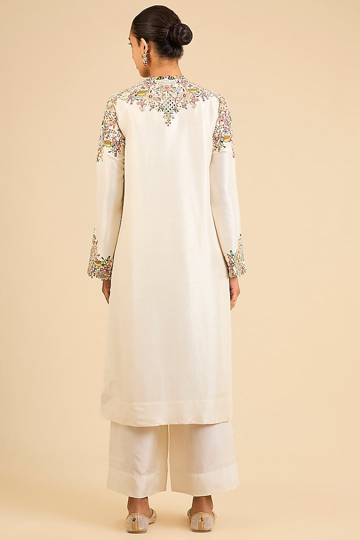 Ivory Dupion Embroidered Straight Kurta Set by Minaxi Dadoo at Pernia's Pop Up Shop