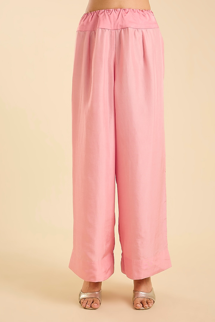 Blush Pink Dupion Thread Work Kurta Set by Minaxi Dadoo at Pernia's Pop Up Shop