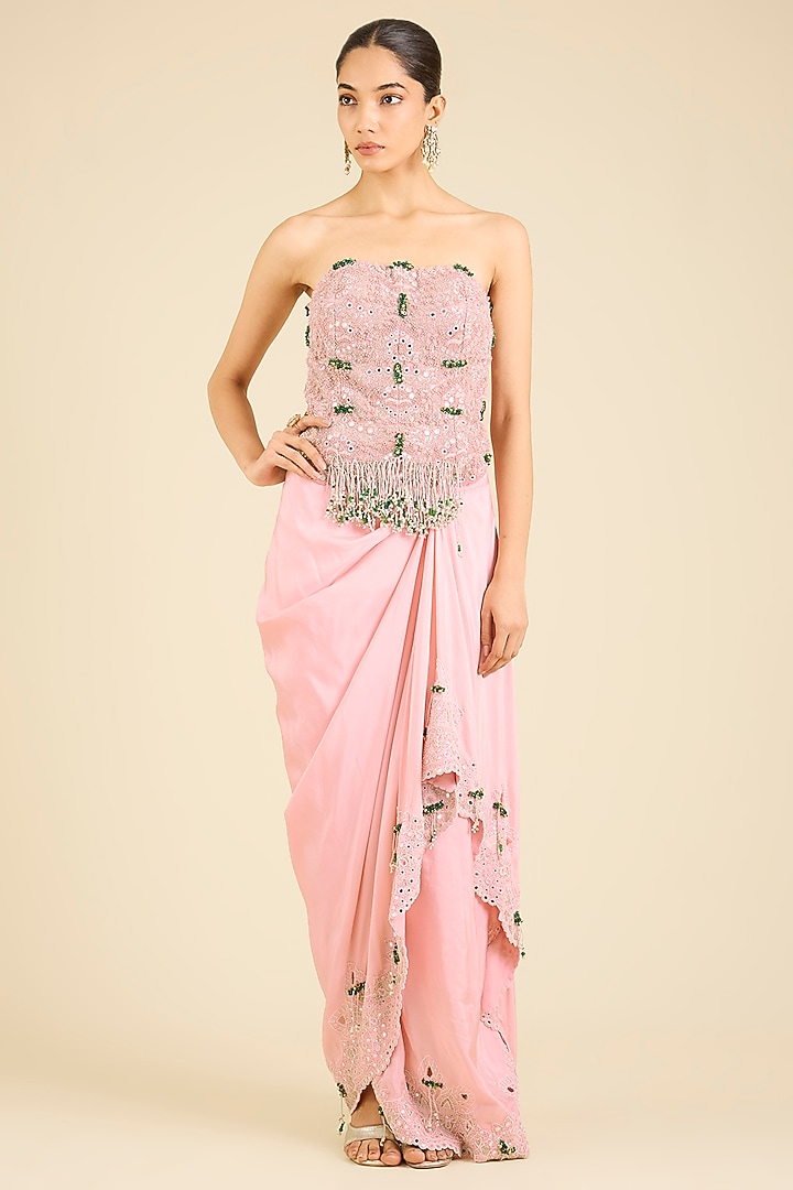 Pink Organza Thread Embroidered Cape Set by Minaxi Dadoo at Pernia's Pop Up Shop