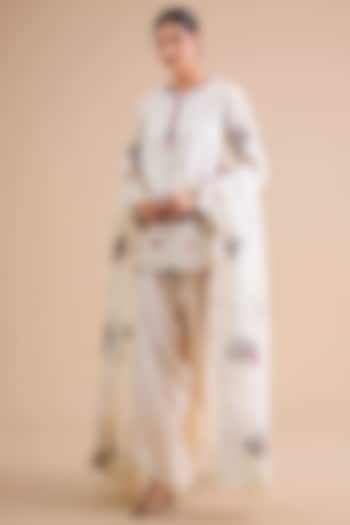 Ivory Dupion Pearl Work Kurta Set by Minaxi Dadoo at Pernia's Pop Up Shop