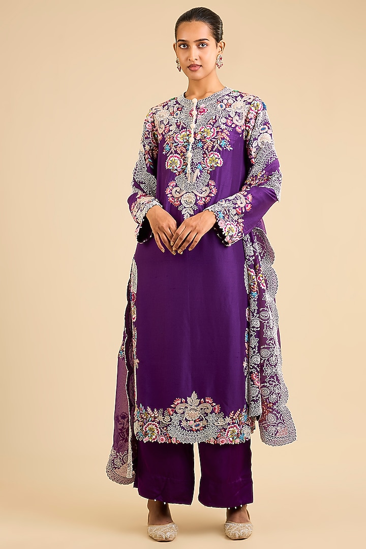 Purple Dupion Embroidered Straight Kurta Set by Minaxi Dadoo at Pernia's Pop Up Shop