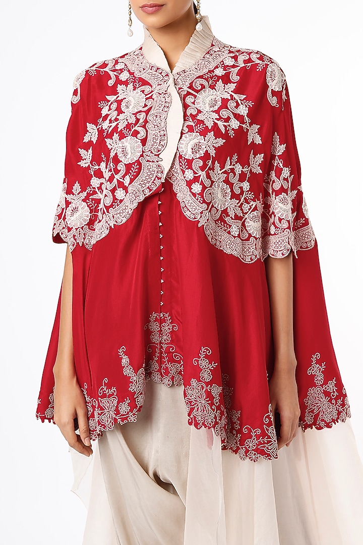 Red Embroidered Cape Set by Minaxi Dadoo at Pernia's Pop Up Shop