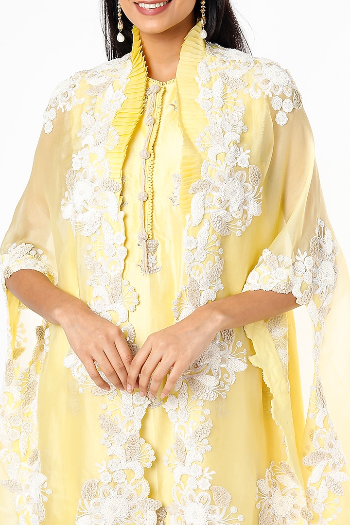 Yellow Floral Organza Cape Set by Minaxi Dadoo at Pernia's Pop Up Shop