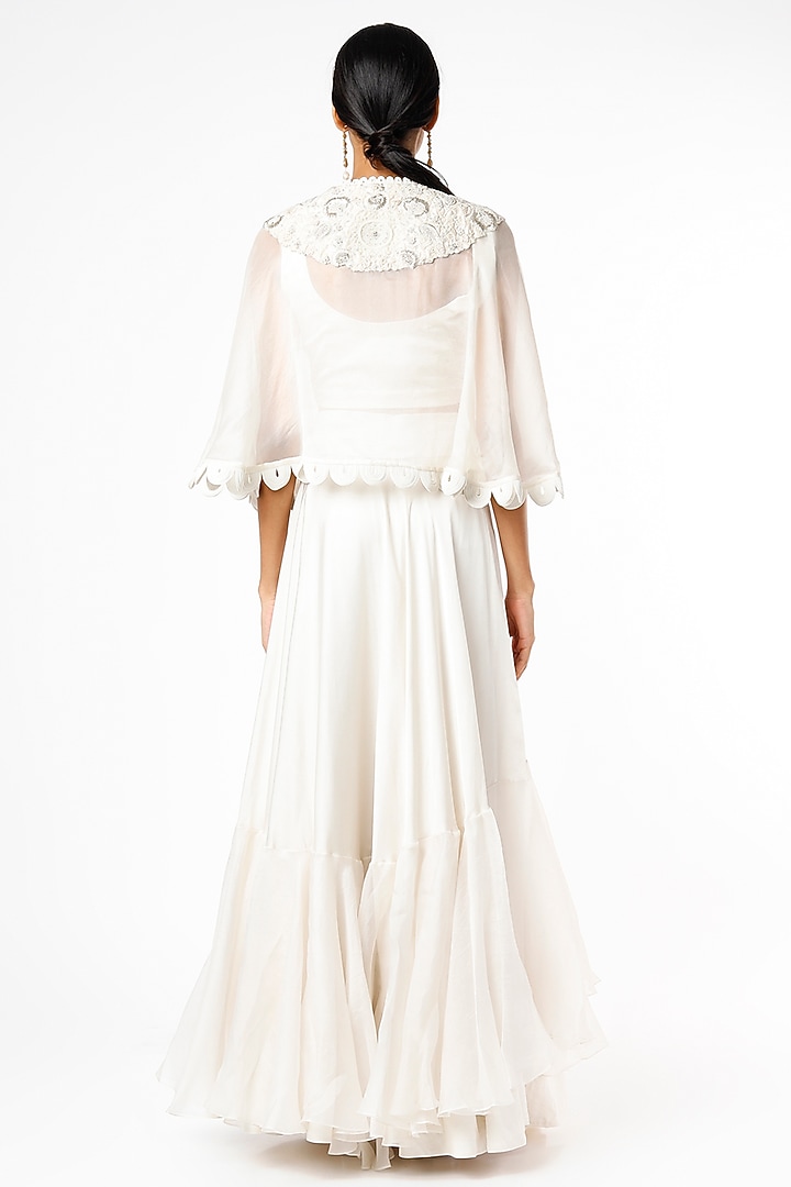 Ivory Organza Cape Set by Minaxi Dadoo at Pernia's Pop Up Shop