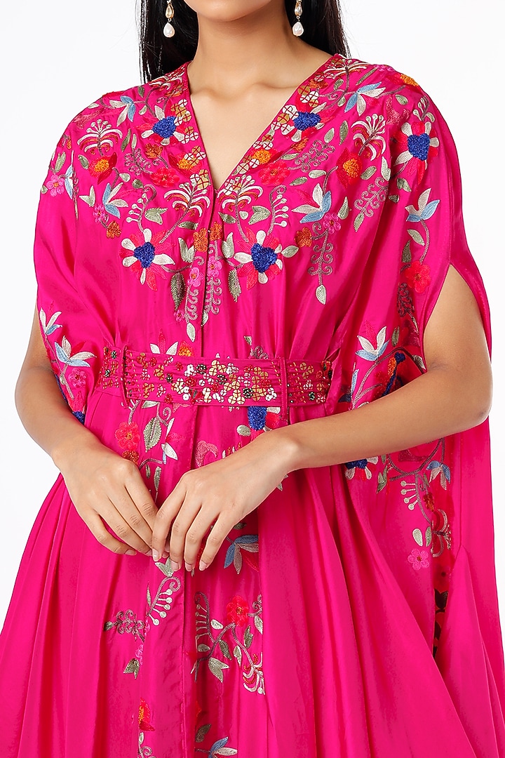 Rani Pink Embroidered Kaftan Set by Minaxi Dadoo at Pernia's Pop Up Shop