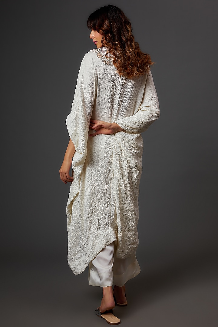 Ivory Dupion Embroidered Kaftan Set by Minaxi Dadoo at Pernia's Pop Up Shop