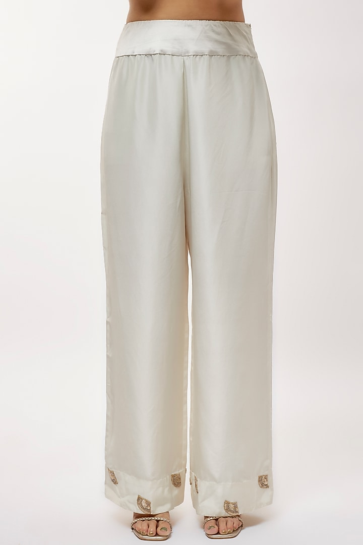Ivory Silk Sequins Work Short Kurta Set by Minaxi Dadoo at Pernia's Pop Up Shop