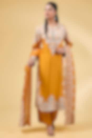 Mango Yellow Dupion Silk Dori Work Kurta Set by Minaxi Dadoo at Pernia's Pop Up Shop