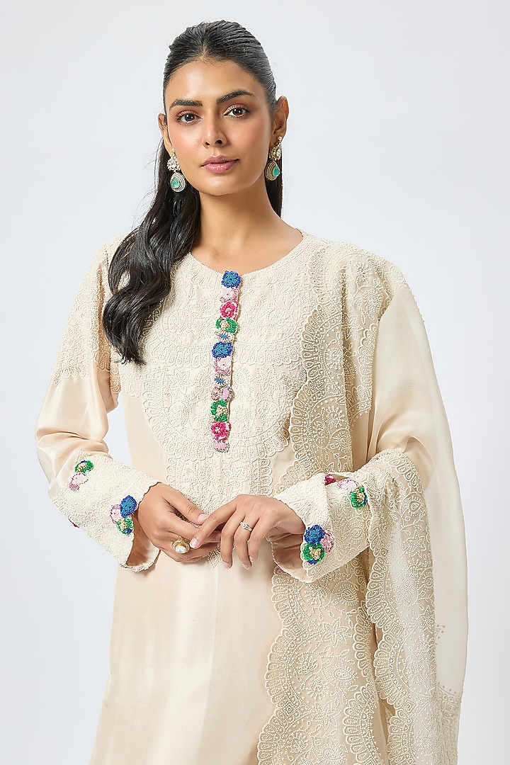 Beige China Dupion Kurta Set by Minaxi Dadoo at Pernia's Pop Up Shop