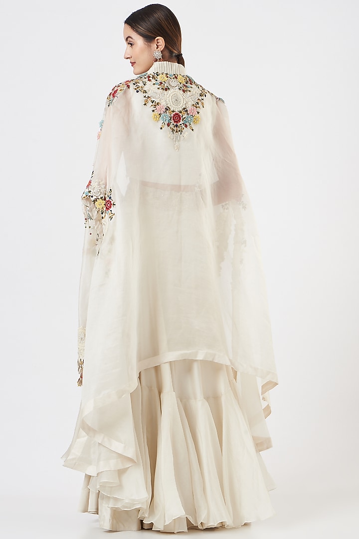 Off-White Organza Cape Set by Minaxi Dadoo at Pernia's Pop Up Shop