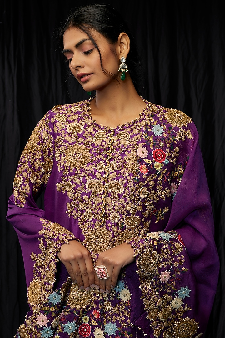 Purple Dupion Embroidered Kurta Set by Minaxi Dadoo at Pernia's Pop Up Shop