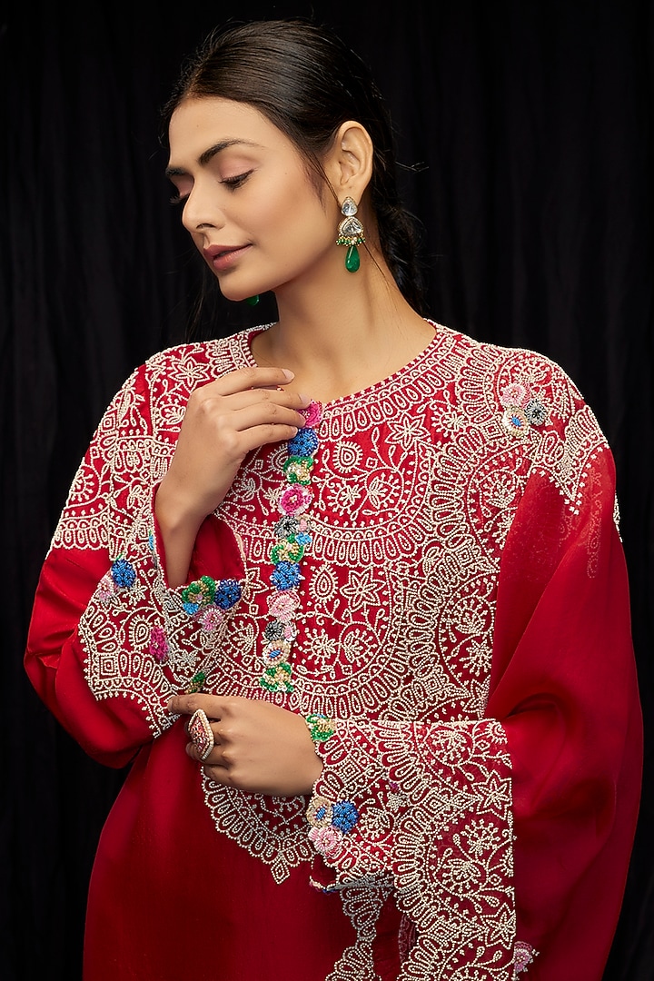 Red Dupion Embroidered Kurta Set by Minaxi Dadoo at Pernia's Pop Up Shop