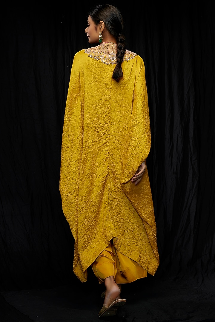 Yellow Dupion Silk Embroidered Crushed Kaftan Set by Minaxi Dadoo at Pernia's Pop Up Shop