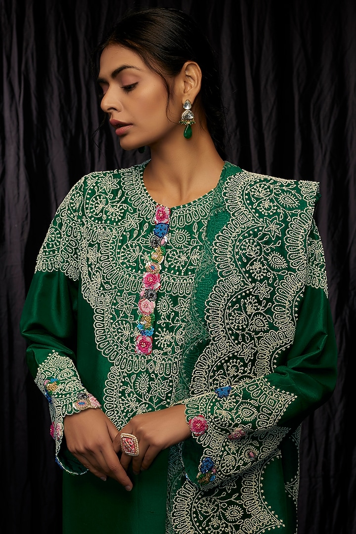 Green Dupion Embroidered Kurta Set by Minaxi Dadoo at Pernia's Pop Up Shop