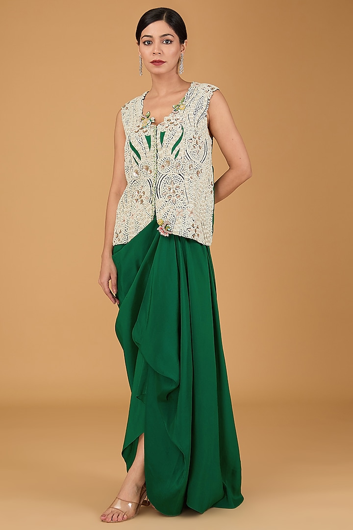 Green Dupion Dori Work Cape Set by Minaxi Dadoo at Pernia's Pop Up Shop