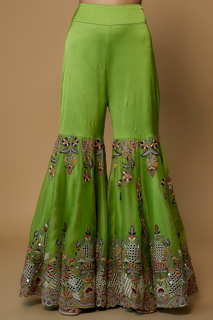 Green Dupion Embroidered Cape Set by Minaxi Dadoo at Pernia's Pop Up Shop