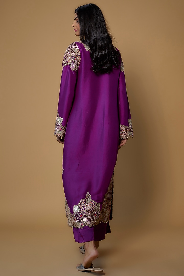 Purple Dupion Embroidered Kurta Set by Minaxi Dadoo at Pernia's Pop Up Shop
