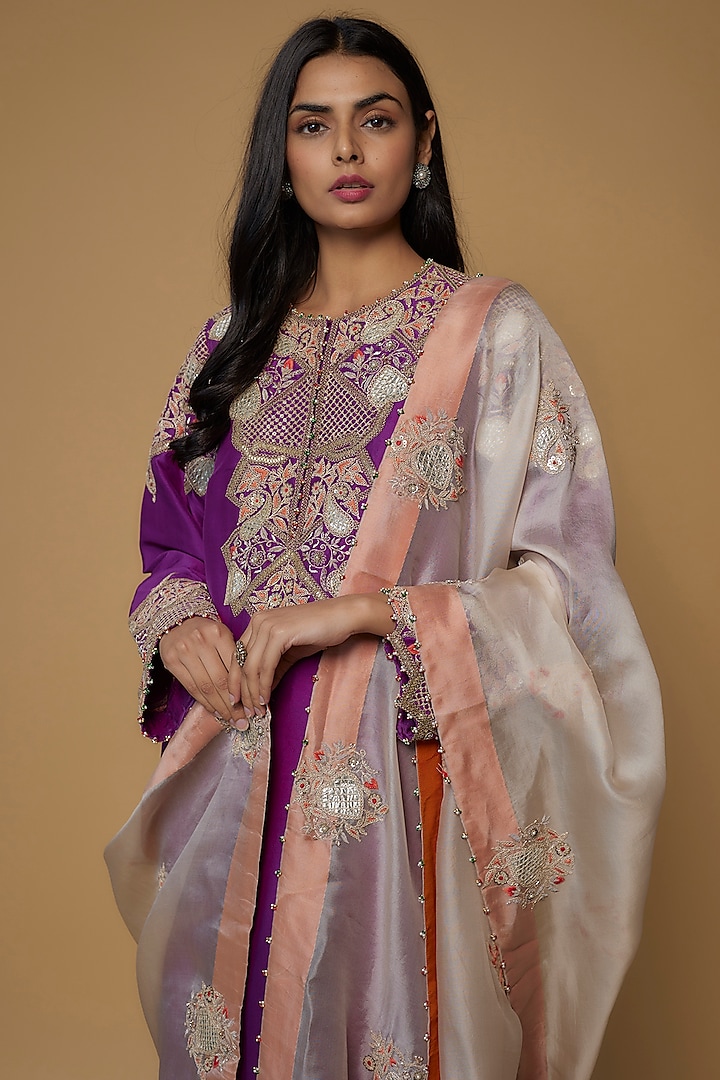 Purple Dupion Embroidered Kurta Set by Minaxi Dadoo at Pernia's Pop Up Shop
