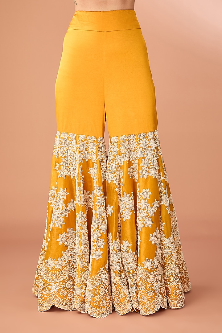 Yellow Organza Thread & Sequins Embroidered Gharara Set by Minaxi Dadoo at Pernia's Pop Up Shop
