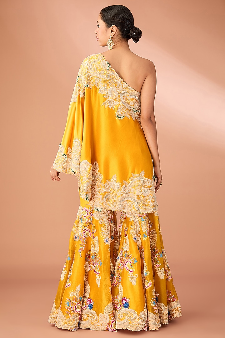 Yellow Organza Thread & Pearl Embroidered Gharara Set by Minaxi Dadoo at Pernia's Pop Up Shop