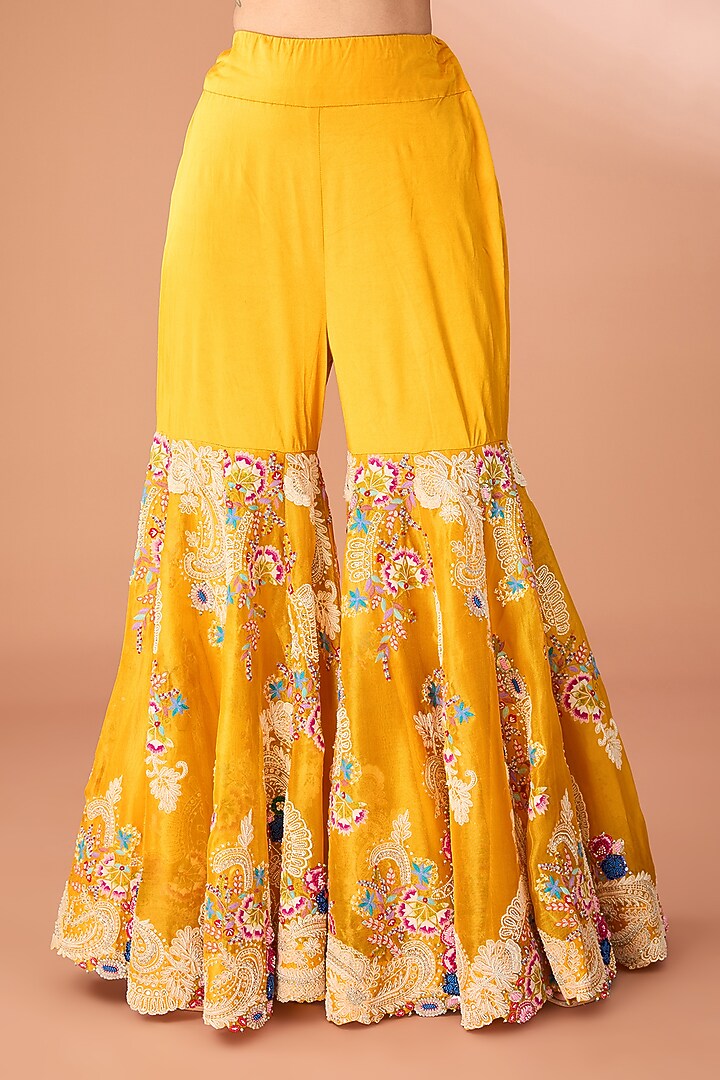Yellow Organza Thread & Pearl Embroidered Gharara Set by Minaxi Dadoo at Pernia's Pop Up Shop