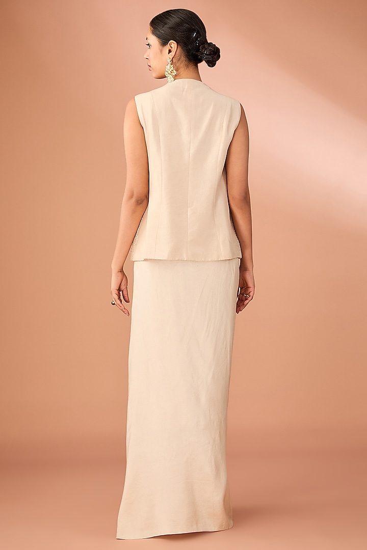 Beige Organza Pearl Embroidered Butterfly Cape Set by Minaxi Dadoo at Pernia's Pop Up Shop