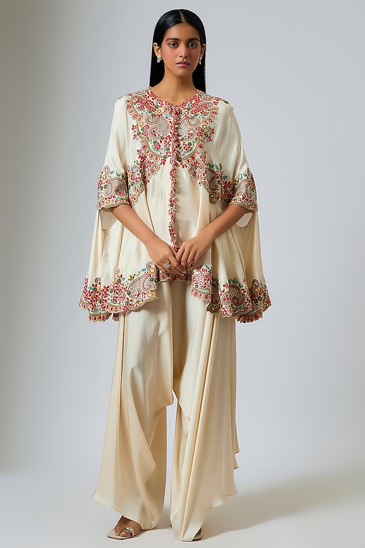 Ivory Dupion Silk Mirror Work Ariya Cape Set by Minaxi Dadoo at Pernia's Pop Up Shop