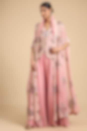 Pink Silk & Organza Floral Jaal Work Cape Set by Minaxi Dadoo at Pernia's Pop Up Shop
