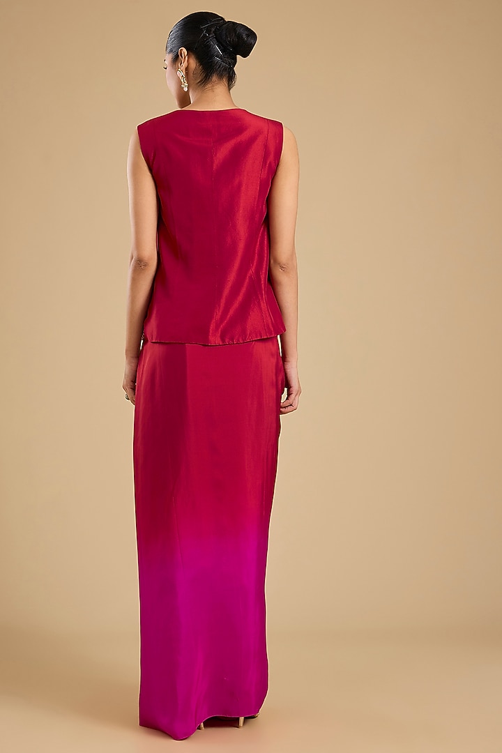 Rani Pink Silk Pick-Up Skirt Set by Minaxi Dadoo at Pernia's Pop Up Shop