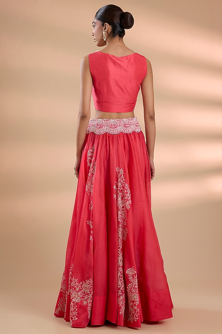 Gajri Pink Chanderi Embroidered Skirt Set by Minaxi Dadoo at Pernia's Pop Up Shop