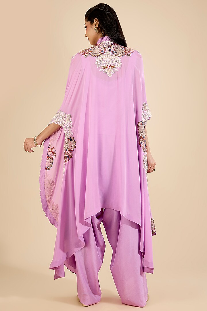 Lavender Silk Embroidered Cape Set by Minaxi Dadoo at Pernia's Pop Up Shop