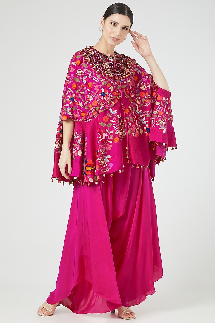 Rani Pink Embroidered Cape Set by Minaxi Dadoo at Pernia's Pop Up Shop